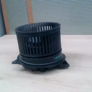 Ajánlat FORD MONDEO 01-07 Fűtőmotor klímás 2.0tddi bontott alkatrész