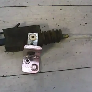 Szuper ajánlat FORD TAURUS Jobb első központi zár motor bontott alkatrész