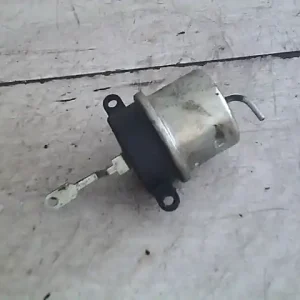 Rendeld meg most FORD TRANSIT 99-06 Vákuum tároló doboz 2.0tdcibontott alkatrész