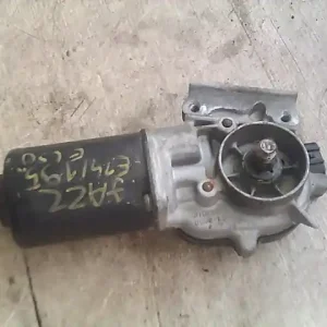 Alacsony ár HONDA JAZZ 02.01-08.09 Ablaktörlő motor első bontott alkatrész