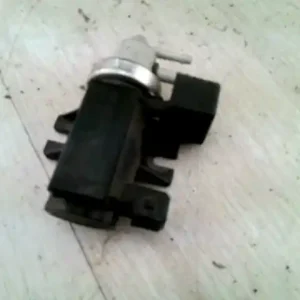 HYUNDAI Accent 00-03 Vákuum szelep bontott alkatrész Biztonságos fizetés