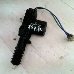 Szuper ajánlat HYUNDAI ATOS Jobb hátsó ajtózár motor bontott alkatrész