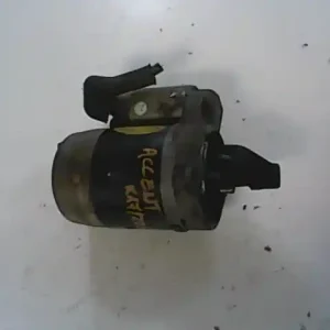 Olcsó HYUNDAI ACCENT 94-97 önindító. benzines bontott alkatrész