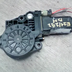 Újdonság HYUNDAI Elantra 2001.01.01-2003.12.31 Bal hátsó ablakemelő motor bontott alkatrész