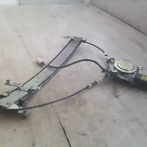 HYUNDAI LANTRA -96 Jobb első ablakemelő szerkezet elektromos bontott alkatrész Nézd meg most