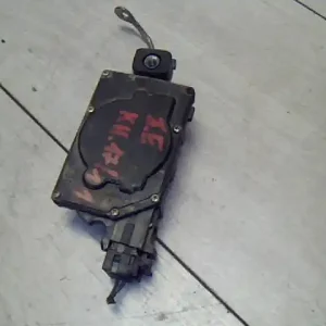 Ne maradj le HYUNDAI LANTRA -96 Jobb első központi zár motor bontott alkatrész