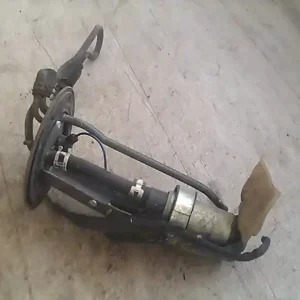 HYUNDAI LANTRA -96 üzemanyag szivattyú 1.5i bontott alkatrész Szuper akció