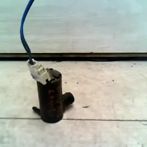 Kiárusítás HYUNDAI LANTRA 96- Ablakmosó motor első bontott alkatrész