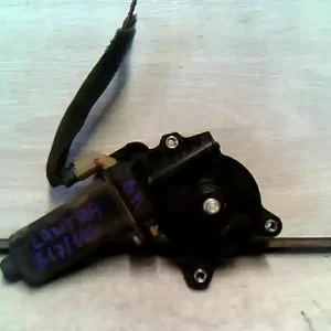 Legkelendőbb HYUNDAI LANTRA 96- Bal hátsó ablakemelő motor bontott alkatrész