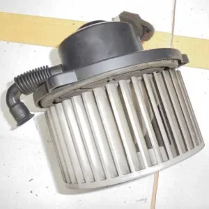 Vedd meg most HYUNDAI LANTRA 96- Fűtőmotor klímás bontott alkatrész