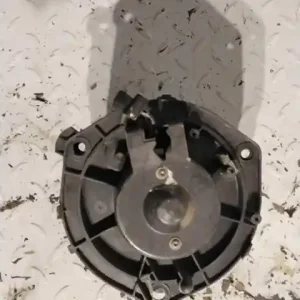 Vedd meg most IVECO DAILY 00-06 Fűtőmotor bontott alkatrész