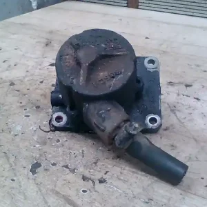 Végkiárusítás IVECO Daily 2000-2006 35C13 Vákuumpumpa 2,8d bontott alkatrész