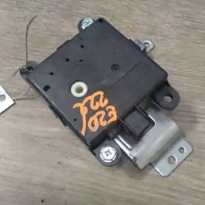 Vásárlói kedvenc INFINITI G37 Cabrio Fűtésszabályzó zsalu állító motor bontott alkatrész