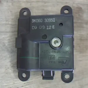 INFINITI G37 Cabrio Fűtésszabályzó zsalu állító motor 3.7ibontott alkatrész Vedd meg online