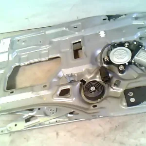 Ne maradj le HYUNDAI Santa Fe 2001.03.01-2006.01.30 Jobb hátsó ablakemelő szerkezet elektromos 5 ajtós bontott alkatrész