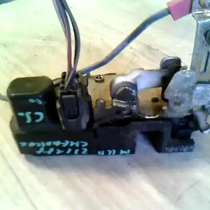 Szuper akció JEEP Cherokee (KJ) 2001.05.01-2007.12.31 Csomagtérajtó központi zár motor bontott alkatrész