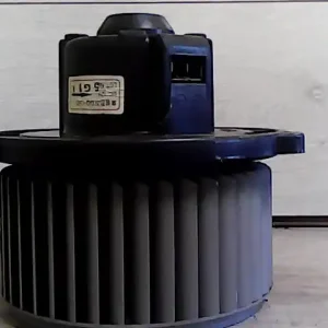 KIA CARNIVAL Fűtőmotor bontott alkatrész Újdonság