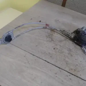 Gyors kiszállítás KIA PICANTO Bal első ablakemelő motor bontott alkatrész