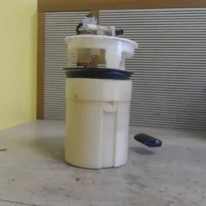 KIA PICANTO üzemanyag szivattyú 1.0 i bontott alkatrész Outlet