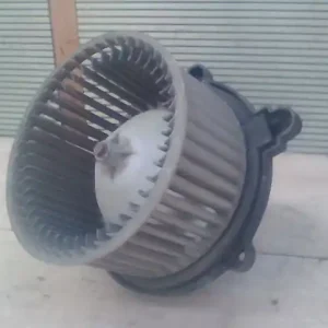 Csak ma KIA PREGIO Fűtőmotor 2.7d bontott alkatrész