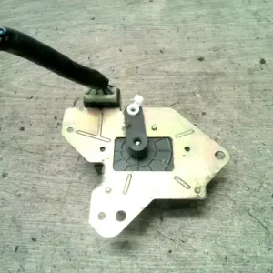 KIA PREGIO Csomagtérajtó központi zár motor bontott alkatrész Népszerű