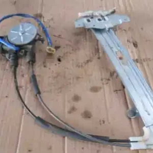 KIA SEPHIA Jobb hátsó ablakemelő szerkezet elektromos bontott alkatrész Kedvezményes ár