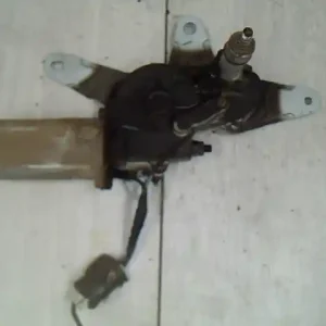 Kiárusítás KIA SEPHIA Ablaktörlő motor hátsó bontott alkatrész