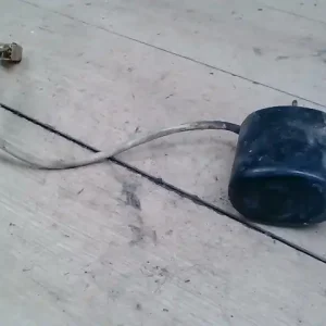 Kedvezményes ár LADA 2104 Fényszórómosó motor bontott alkatrész