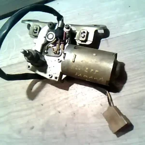 Gyors szállítás LADA SAMARA Ablaktörlő motor hátsó 5 ajtósbontott alkatrész