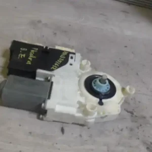 Biztonságos fizetés LANCIA Phedra Bal első ablakemelő motor bontott alkatrész