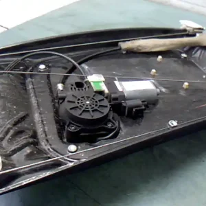 LANDROVER FREELANDER 2006-2014 Jobb első ablakemelő szerkezet elektromos bontott alkatrész Vedd meg most