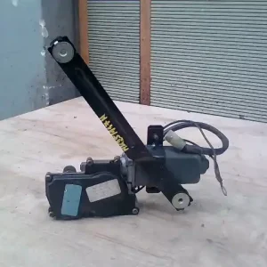 Gyors kiszállítás LANDROVER DISCOVERY I. 94-99 Ablaktörlő motor hátsó bontott alkatrész