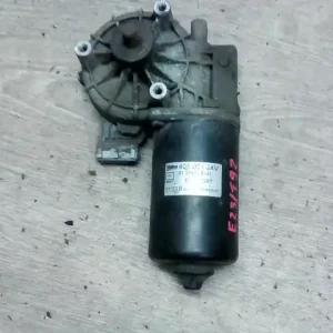 MAN TGL 12.240 4x2 BL Ablaktörlő motor első bontott alkatrész Ne maradj le