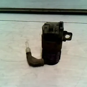 Expressz szállítás MAZDA 121 90.12.01-96.02.28 Ablakmosó motor első bontott alkatrész