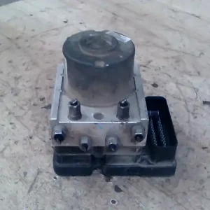 Kihagyhatatlan ajánlat MAZDA 3 03.10-06.06 Abs kocka1,4i bontott alkatrész