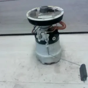 MAZDA 3 03.10-06.06 üzemanyag szivattyú 1.6i bontott alkatrész Kiárusítás