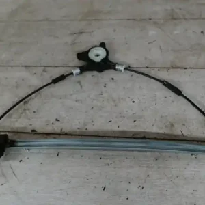 MAZDA 3 06.07-09.04 Jobb hátsó ablakemelő szerkezet elektromos lépcsőshátú kivitel, 4 ajtós bontott alkatrész Ajánlat