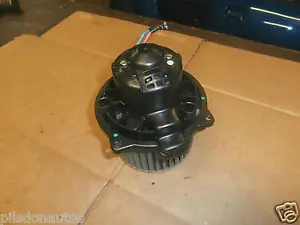 Bestseller MAZDA 323 -94 Fűtőmotor bontott alkatrész