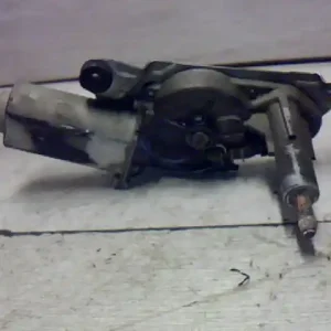 MAZDA 323 94-98 Ablaktörlő motor hátsó 2 vezetékes 3ajtósbontott alkatrész Outlet