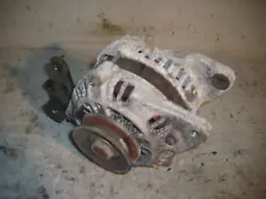 MAZDA 323 F Generátor.benzines bontott alkatrész Biztonságos fizetés