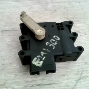 Prémium MAZDA 6 02-05 Fűtésszabályzó zsalu állító motor bontott alkatrész