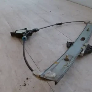 Szezonális akció MAZDA 6 02-05 Jobb első ablakemelő szerkezet elektromos motor nélkül bontott alkatrész