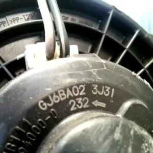 Azonnal elérhető MAZDA 6 02-05 Fűtőmotor 1.8 b bontott alkatrész