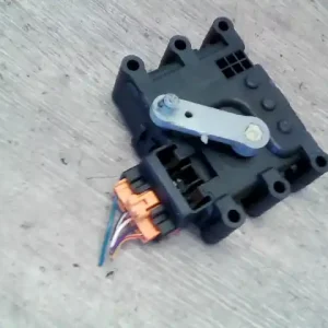 MAZDA 6 05-08 Fűtés állító motor 4 ajtós bontott alkatrész Prémium