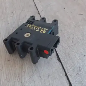 Nézd meg most MAZDA 6 05-08 Fűtésszabályzó zsalu állító motor bontott alkatrész