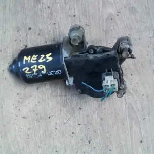 MAZDA DEMIO 98.08-00.05 Ablaktörlő motor első bontott alkatrész Bestseller