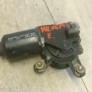 Bestseller MAZDA DEMIO 98.08-00.05 Ablaktörlő motor első bontott alkatrész