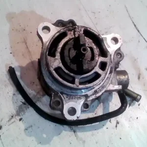 MAZDA 626 97.08-00.07 Vákuumpumpa 2.0d bontott alkatrész Árcsökkenés