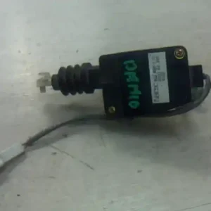 MAZDA DEMIO 98.08-00.05 Csomagtérajtó központi zár motor bontott alkatrész Biztonságos fizetés