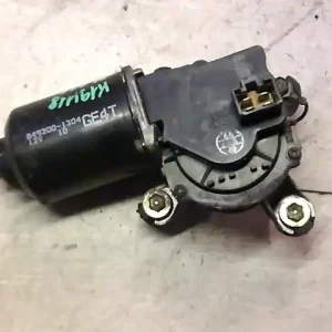 MAZDA 626 00.08-02.12 Ablaktörlő motor első bontott alkatrész Árcsökkenés